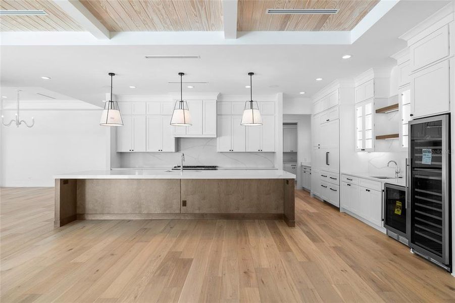 Furnished interior view inside a new home in , Boca Grande (Image 18).