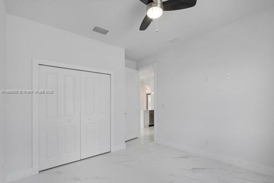 Image 33 of a home in .