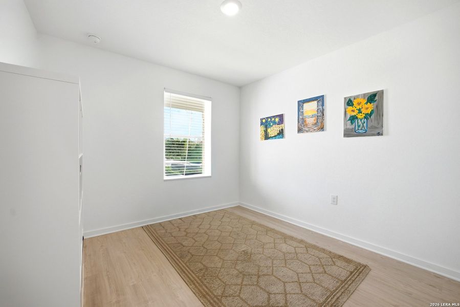 Spacious, unfurnished interior of a new home in Tarasco Gardens, San Antonio (Image 19). Spacious, unfurnished interior of a new home in Tarasco Gardens, San Antonio (Image 19).