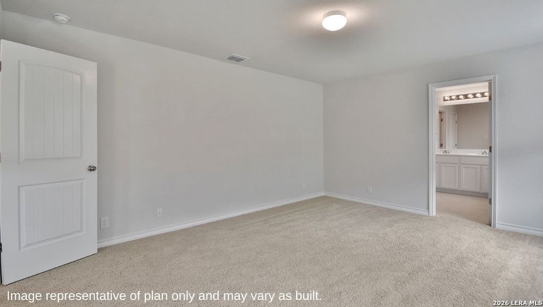 Spacious, unfurnished interior of a new home in The Canyons at Amhurst, San Antonio (Image 14).