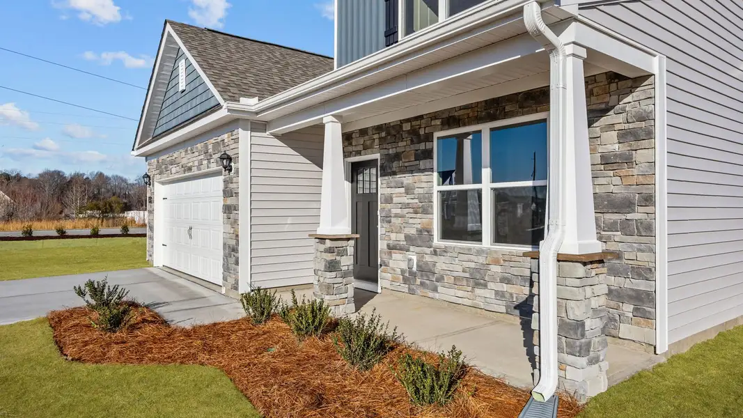Exterior details and patio area of a home in Saddlebrook, Rocky Mount (Image 3).