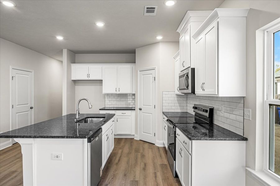 Furnished interior view inside a new home in Windsor, North Augusta (Image 10).