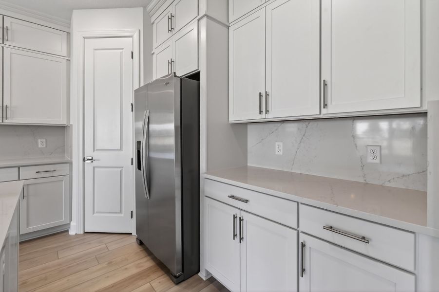 Furnished interior view inside a new home in Hendrix Reserve, Lake Worth (Image 13).