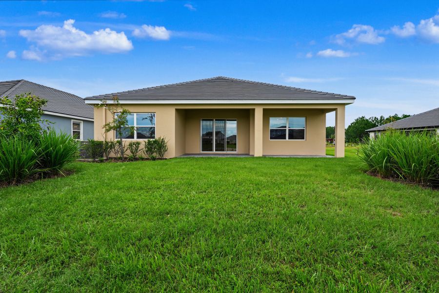 Exterior details and patio area of a home in Tamarack at Two Rivers, Zephyrhills (Image 2). Exterior details and patio area of a home in Tamarack at Two Rivers, Zephyrhills (Image 2).
