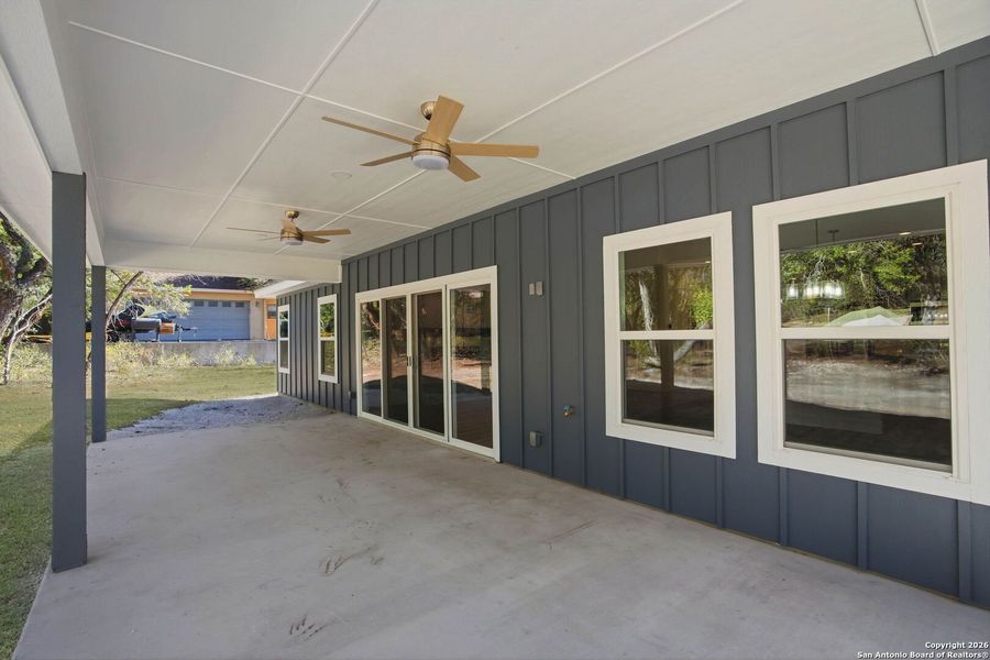 Exterior details and patio area of a home in , Canyon Lake (Image 24).