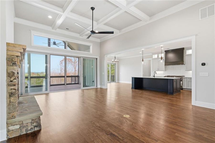 Spacious, unfurnished interior of a new home in , Gainesville (Image 43).