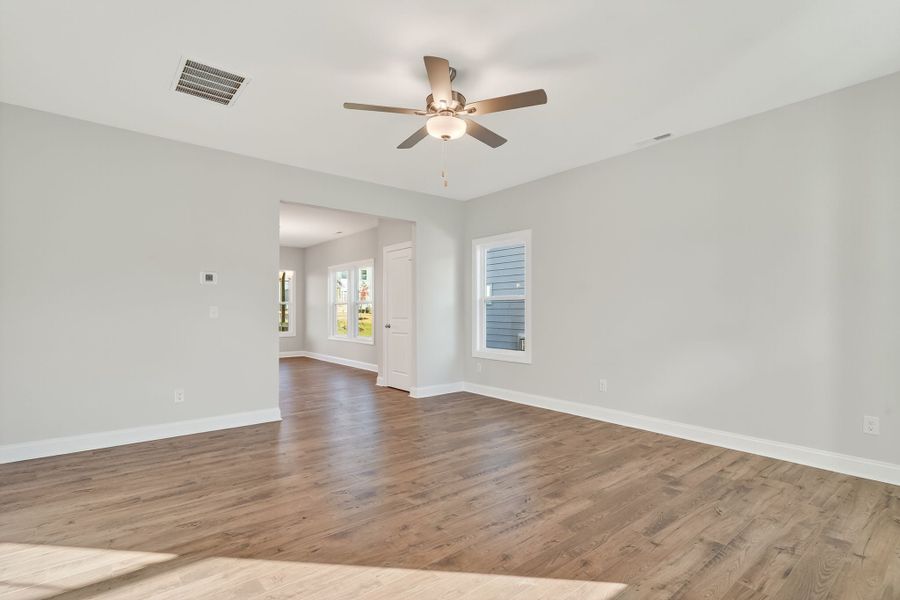 772 Aristocrat Lane, KNIGHTDALE, NC. - Slide 9 772 Aristocrat Lane, KNIGHTDALE, NC. - Slide 9