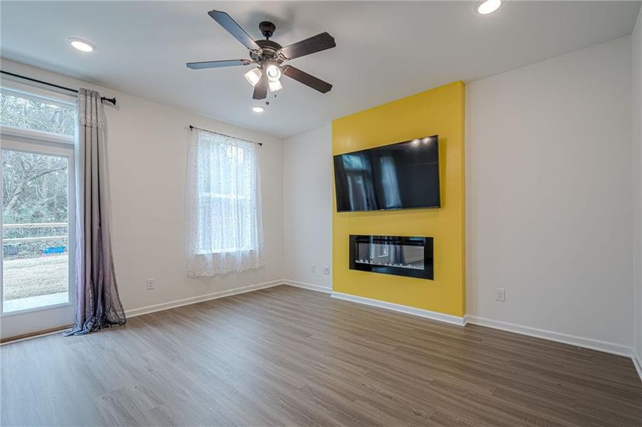 Spacious, unfurnished interior of a new home in , Atlanta (Image 24).
