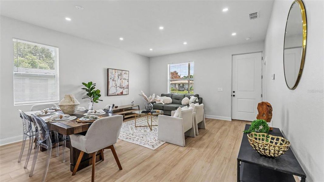 Furnished interior view inside a new home in , Lakeland (Image 19).