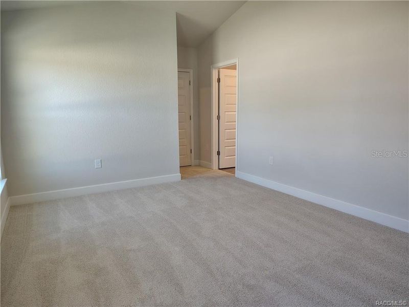 Spacious, unfurnished interior of a new home in Wyld Palms, Inverness (Image 13).