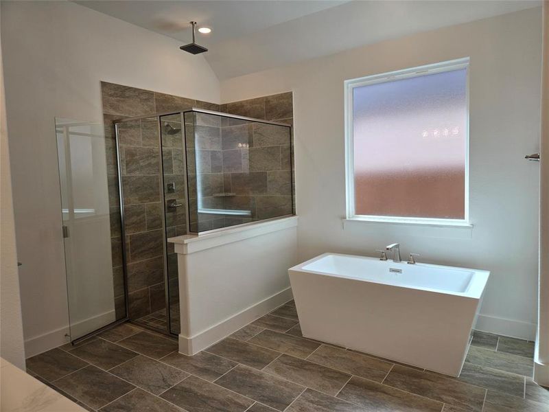 Whether it's soaking your cares away or taking a long luxurious shower, this dream bath has everything you need to enjoy a spa like experience every day!