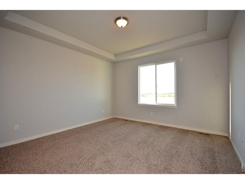 Spacious, unfurnished interior of a new home in , Johnstown (Image 20).