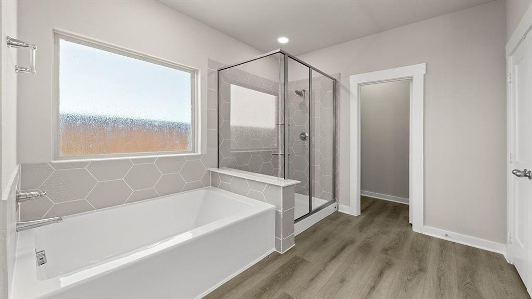 16. 1315 Burgess - Bath (2)