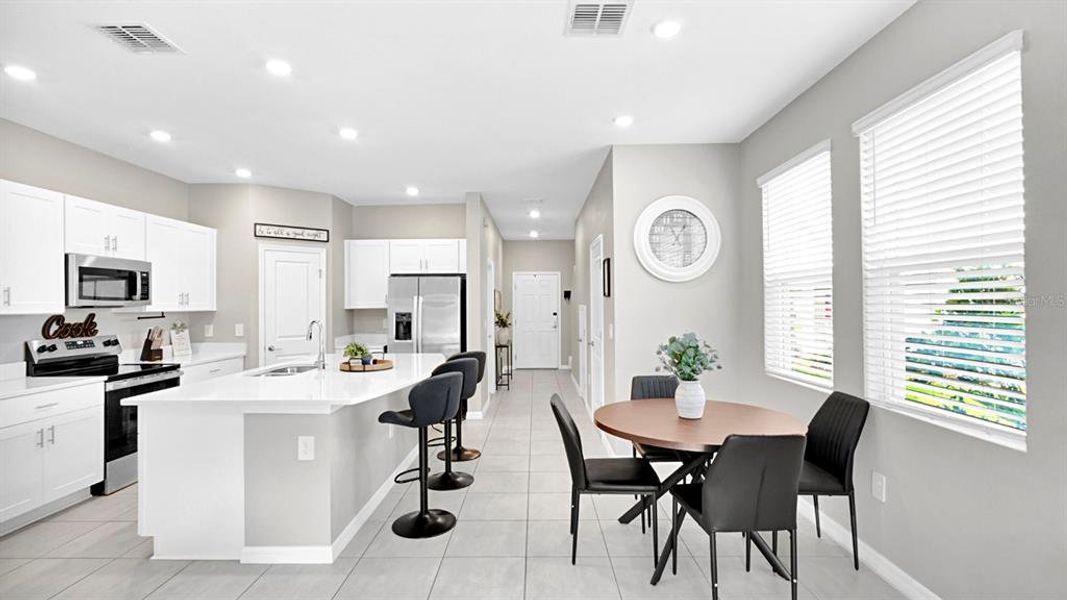 Furnished interior view inside a new home in , Kissimmee (Image 8).