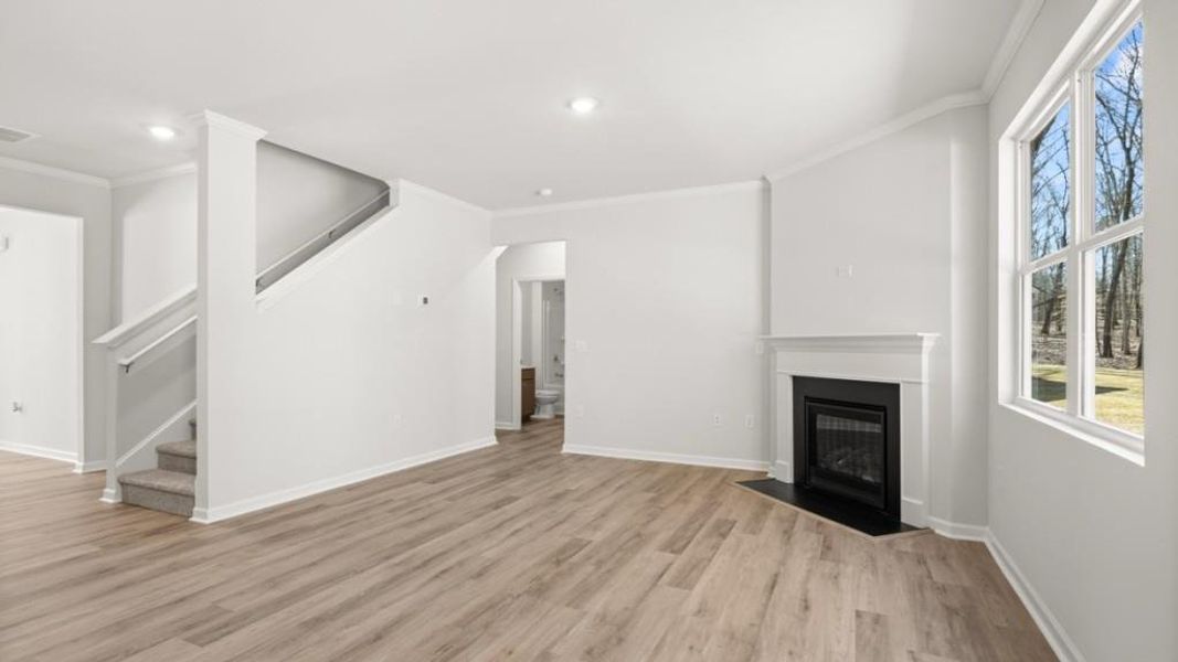 Spacious, unfurnished interior of a new home in Liberty Crossing, Braselton (Image 11).