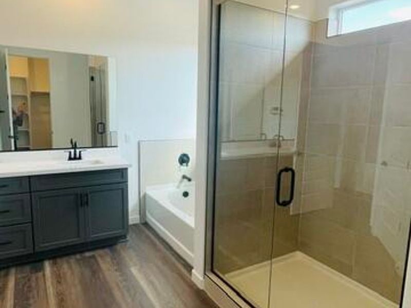 Furnished interior view inside a new home in Hidden Hills, Prescott (Image 7).