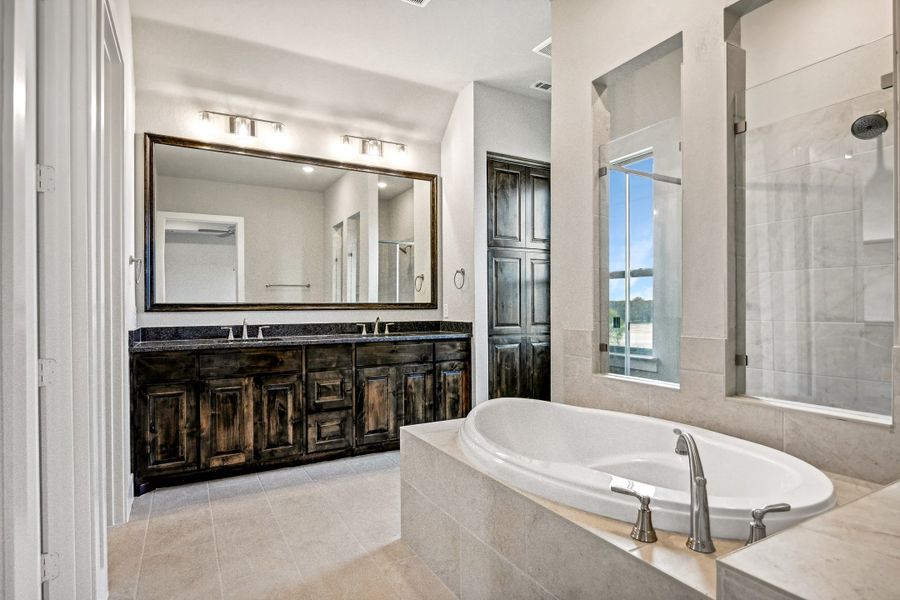 Furnished interior view inside a new home in Brock Heights, Brock (Image 15).