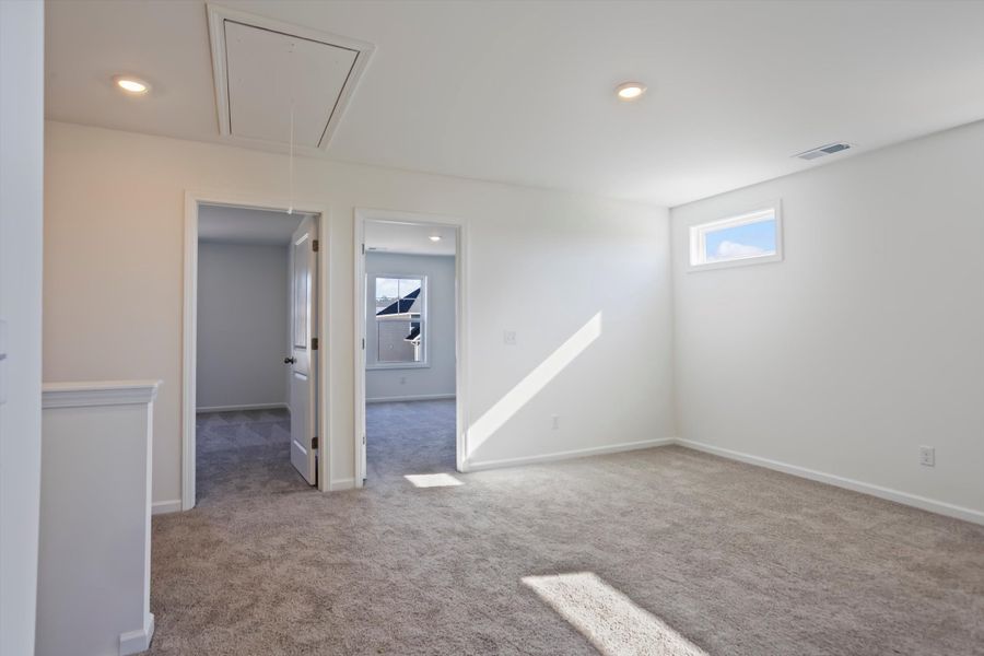 Spacious, unfurnished interior of a new home in Portrait Hills, Aiken (Image 28). Spacious, unfurnished interior of a new home in Portrait Hills, Aiken (Image 28).
