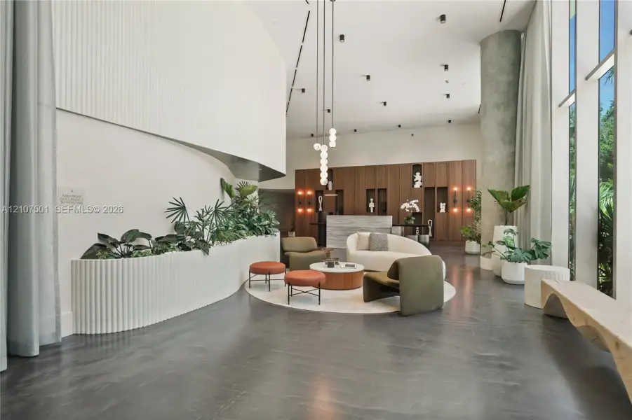 Community amenities in , Miami (Image 52).