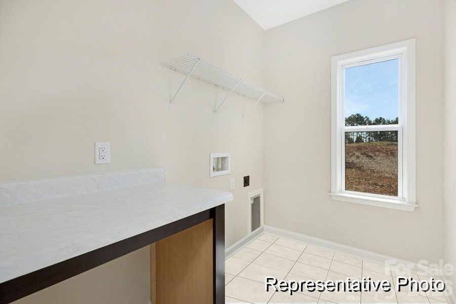 Spacious, unfurnished interior of a new home in Huntington Hills, Lincolnton (Image 17).