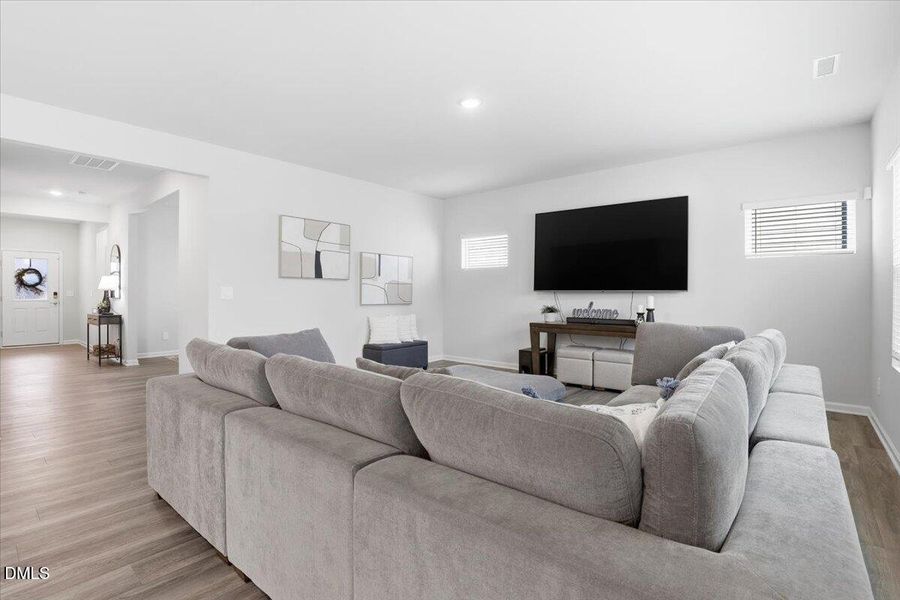 09-152 Squirrel Oaks Ln-19