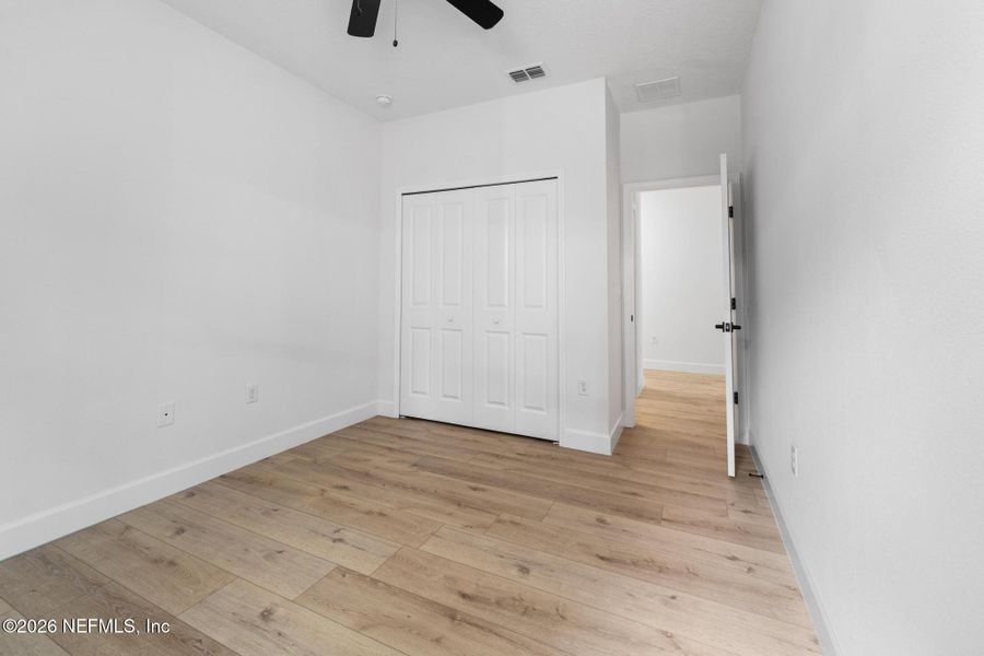 Spacious, unfurnished interior of a new home in , Jacksonville (Image 22).