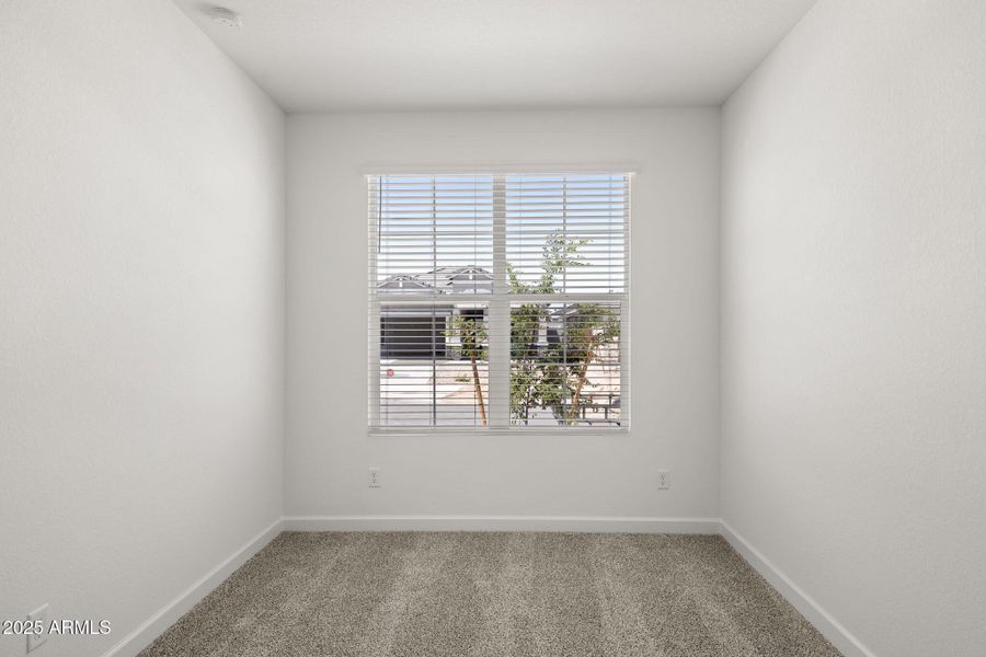 7-web-or-mls-17713-w-eva-st-lot-3-zanjer 7-web-or-mls-17713-w-eva-st-lot-3-zanjer