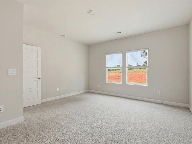 Spacious, unfurnished interior of a new home in Southwell Commons, Anderson (Image 12).