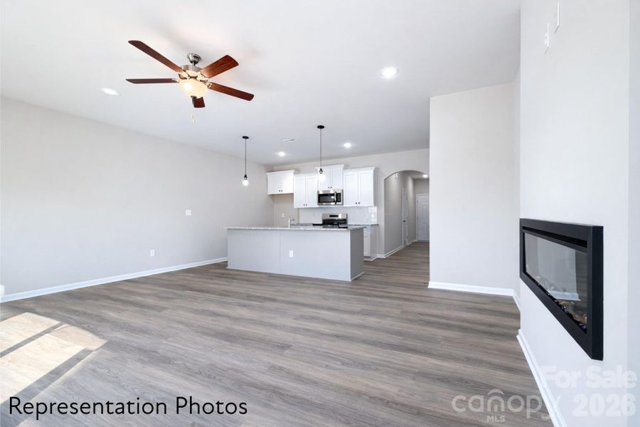 Spacious, unfurnished interior of a new home in , Charlotte (Image 10).