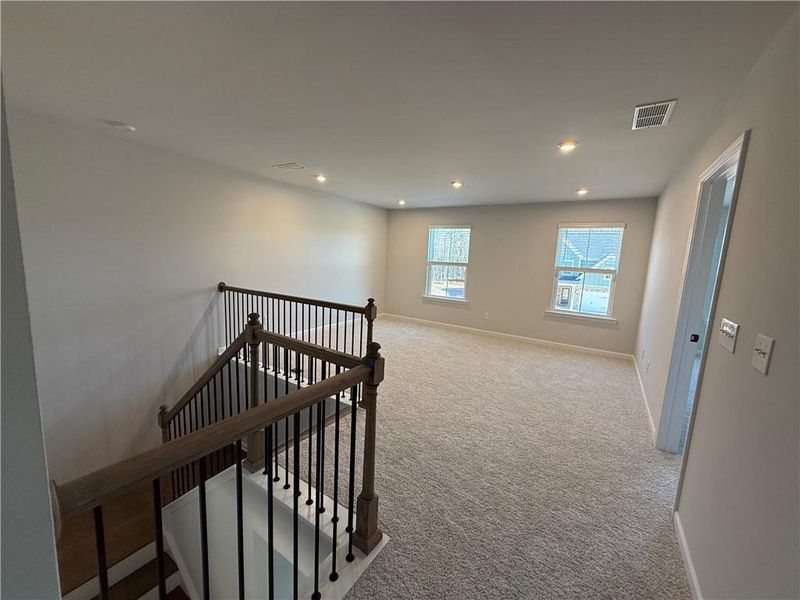 Spacious, unfurnished interior of a new home in Oakwood, Cumming (Image 20).