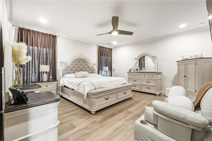 Furnished interior view inside a new home in , Marietta (Image 18).