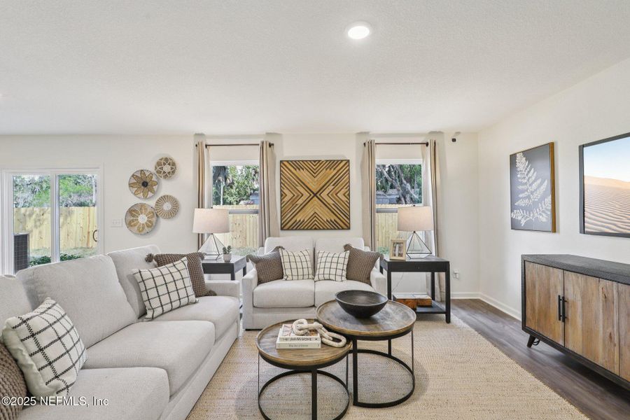 Furnished interior view inside a new home in Kings Landing, Jacksonville (Image 40). Furnished interior view inside a new home in Kings Landing, Jacksonville (Image 40).