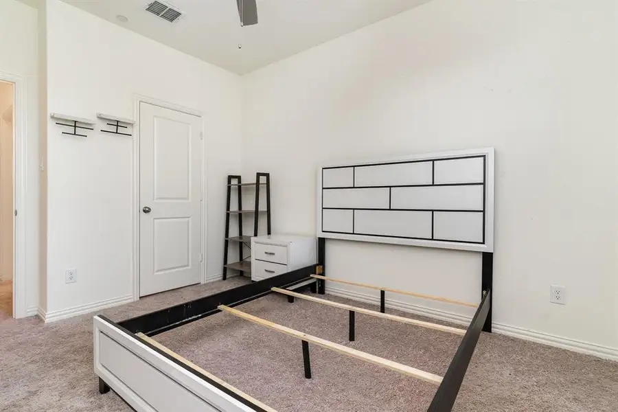 Image 31 of a home in .