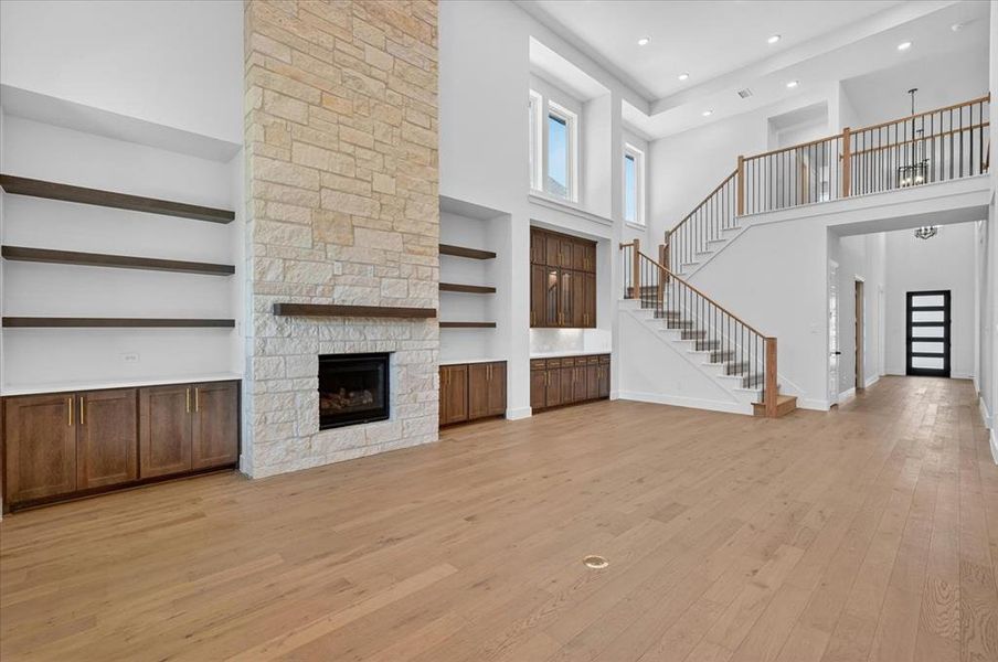Spacious, unfurnished interior of a new home in Sandbrock Ranch, Aubrey (Image 15). Spacious, unfurnished interior of a new home in Sandbrock Ranch, Aubrey (Image 15).