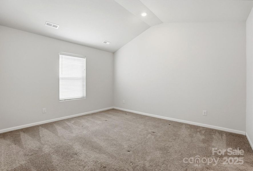 Spacious, unfurnished interior of a new home in Knights Bridge, Richburg (Image 17).
