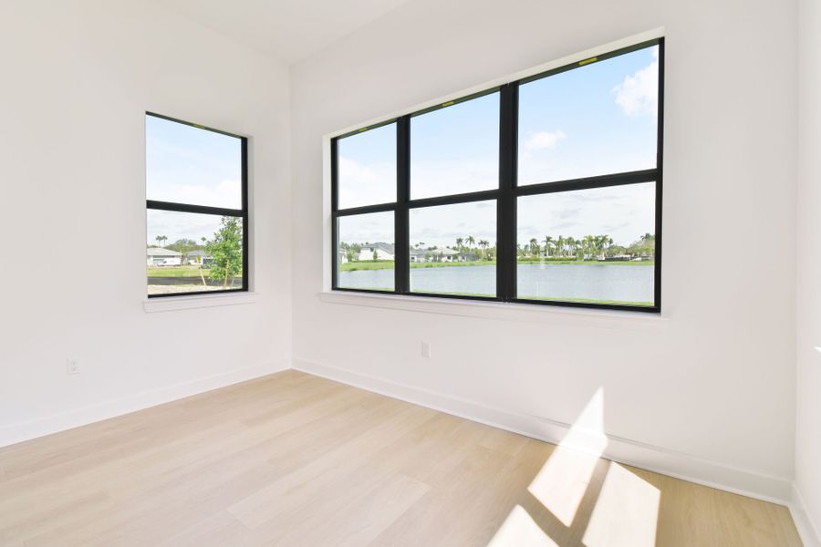 Spacious, unfurnished interior of a new home in Greyhawk Landing, Lake Worth (Image 40).