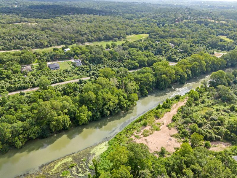 Natural landscape and outdoor views near  in Bastrop (Image 33).