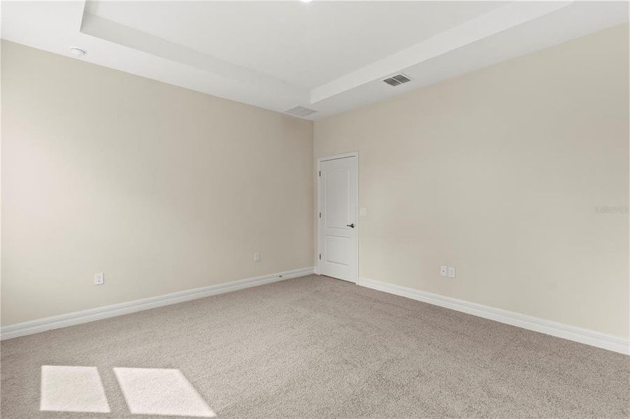 Spacious, unfurnished interior of a new home in , Leesburg (Image 12). Spacious, unfurnished interior of a new home in , Leesburg (Image 12).