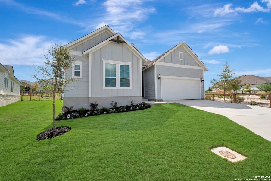 Image 52 of a home in The Crossvine 55’.