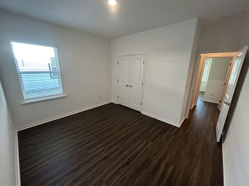 Spacious, unfurnished interior of a new home in Brookshire Green, Kingsland (Image 9).