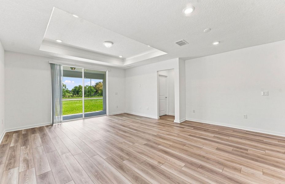 Spacious, unfurnished interior of a new home in Seaire, Parrish (Image 18).