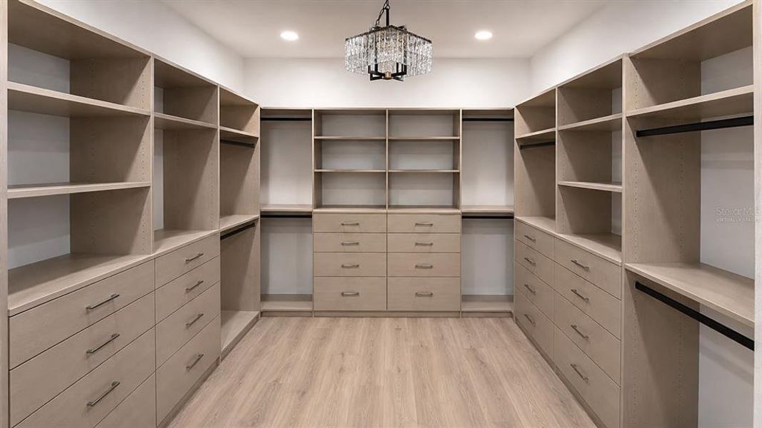 Furnished interior view inside a new home in , Orlando (Image 18).