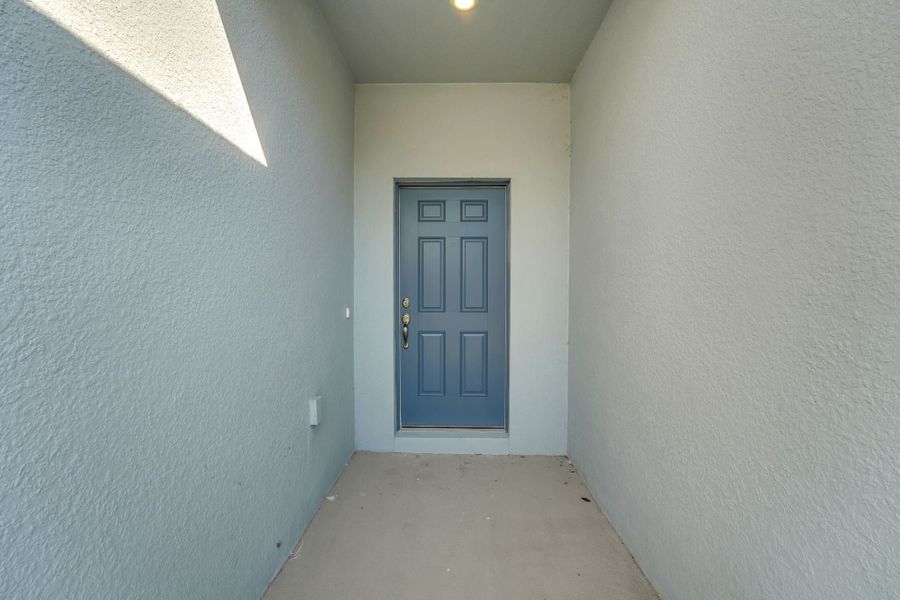 4br New Home in Haines City, FL.  - Slide 4