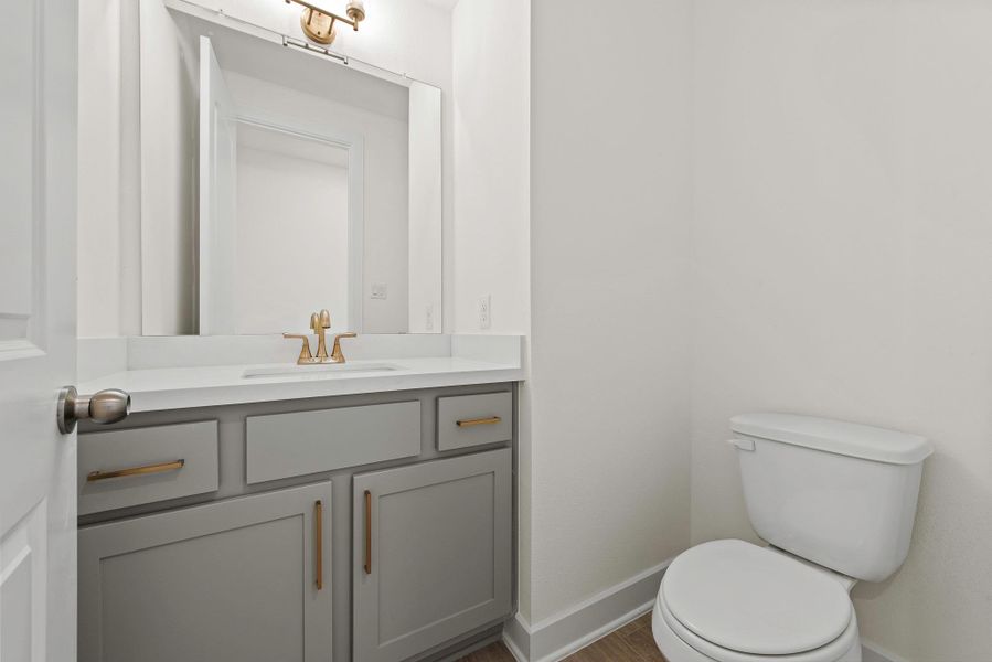 Representative image. Features, specifications, selections and colors may vary. Representative image. Features, specifications, selections and colors may vary.