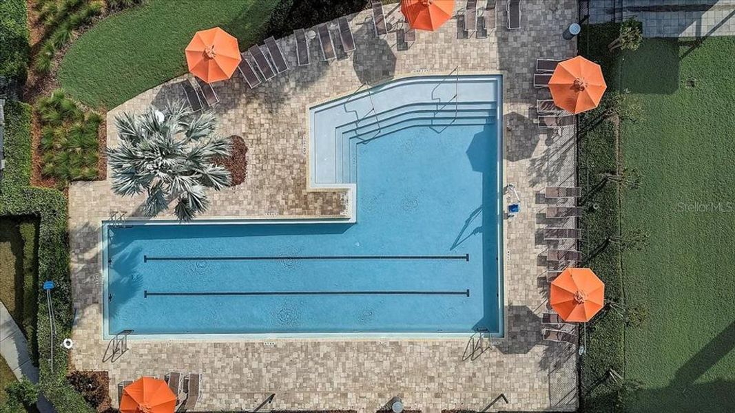 Community amenities in Waterset Garden Series, Apollo Beach (Image 60).