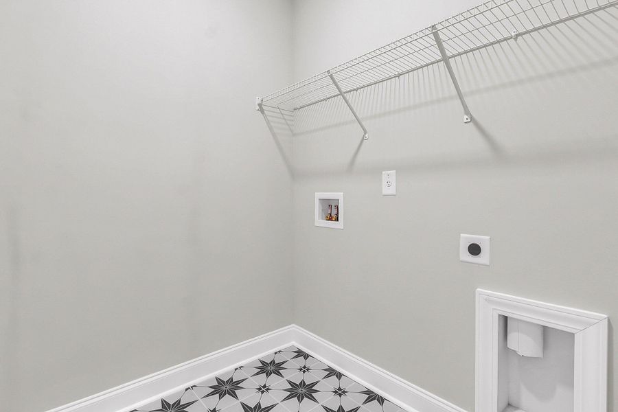 Spacious, unfurnished interior of a new home in Cherrywood Estates, Summerville (Image 50).