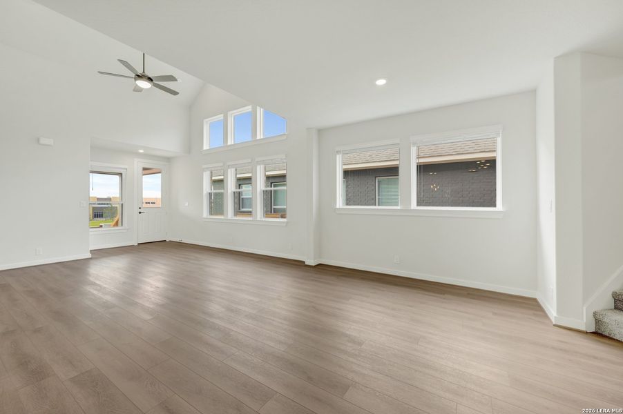 Spacious, unfurnished interior of a new home in Mayfair - Select Garden Series, New Braunfels (Image 7). Spacious, unfurnished interior of a new home in Mayfair - Select Garden Series, New Braunfels (Image 7).