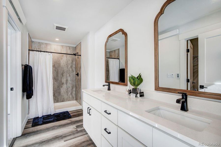 Harvard Model Home Photos. Same model home by same builder. Harvard Model Home Photos. Same model home by same builder.