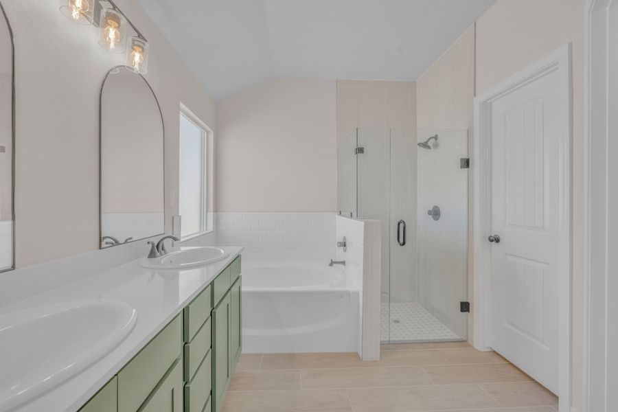 Representative furnished interior of a home built from the The Monica – 2012SSC by Saratoga Homes in Paseo Del Este, El Paso (Image 24).