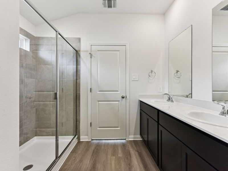 Furnished interior view inside a new home in Creekfall, Burnet (Image 4). Furnished interior view inside a new home in Creekfall, Burnet (Image 4).